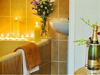 Montgomery'S Hotel Гонитон Экстерьер фото